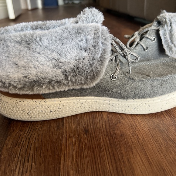 BOBS Faux Fur Shortie Booties - Picture 3 of 7